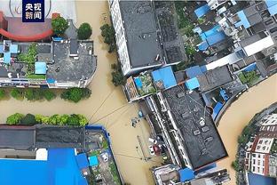 哈迪：总体上我们对库里的防守不错 但没防住克莱